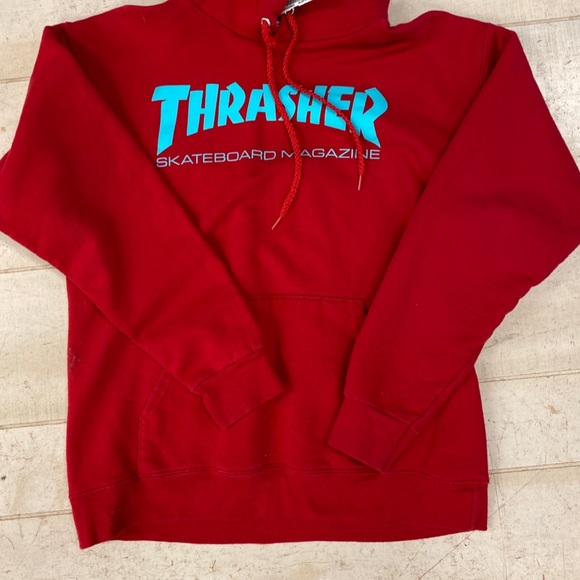 red thrasher hoodie